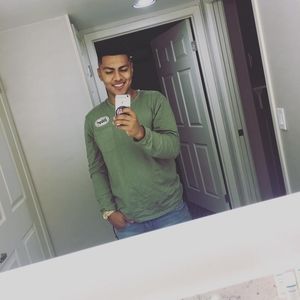 Meet your Posher, Juan